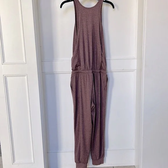 Patagonia Seabrook Jumpsuit Romper Purple color Women's Size small - Picture 3 of 8
